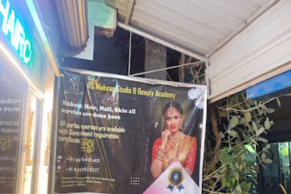 RS Makeup Studio and Beauty Academy (Salon)