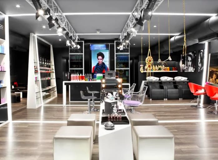 Lakme Salon – Dakbunglow More
