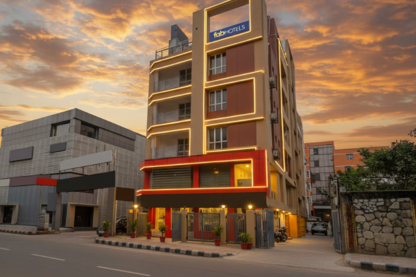 FabHotel Lake View I