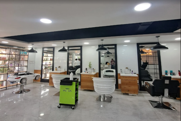 N CORE SALON