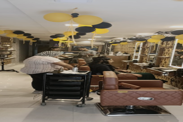 Friend Salon
