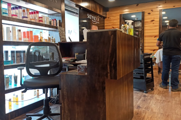 AR Salon