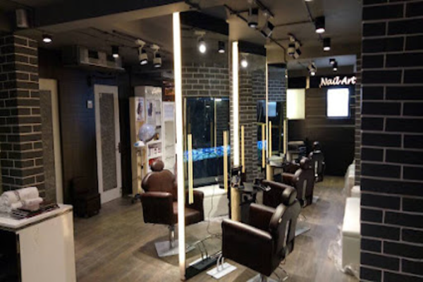 Head Turners Salons