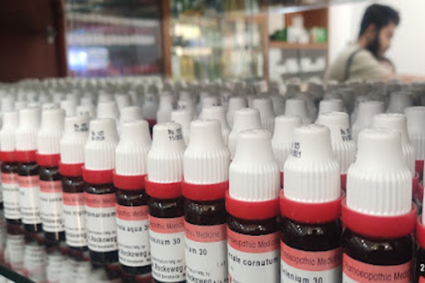 Ganguly Bagan Homoeo Centre - Best homeopathy doctors in kolkata