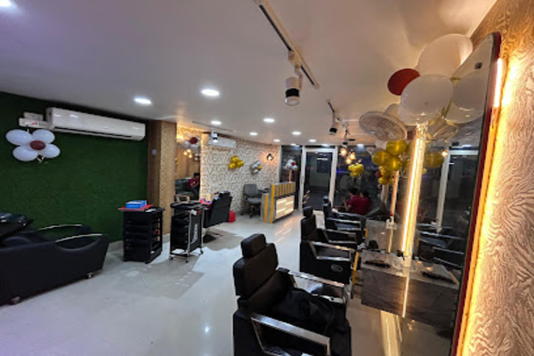 Abir's Family Salon (Unisex)