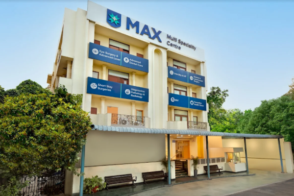 Max Multi Speciality Centre