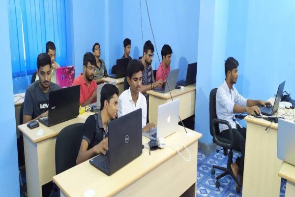 Acesoftech Academy – Best Software Training Institute in Kolkata