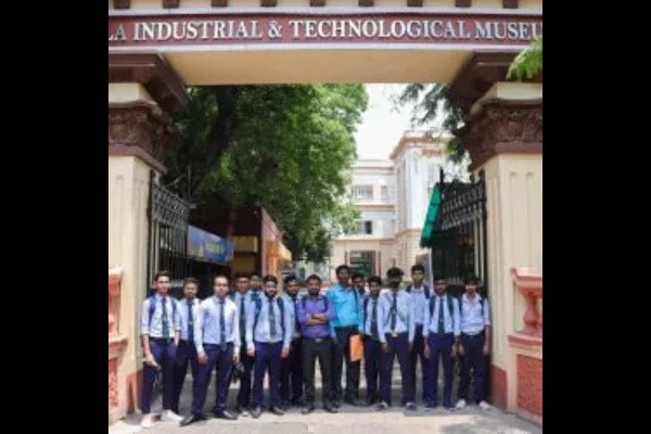 The George Telegraph Training Institute - Sealdah - Main Institute