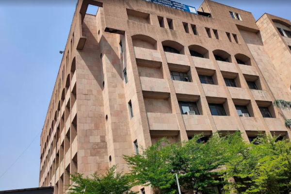 Deen Dayal Upadhyay Hospital
