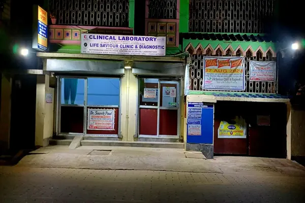 LIFE SAVIOUR CLINIC AND DIAGNOSTIC