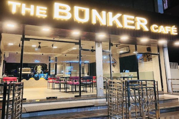 The BUNKER Cafe