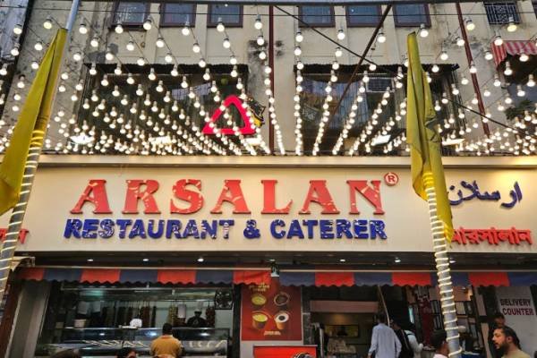 Food & Restaurant