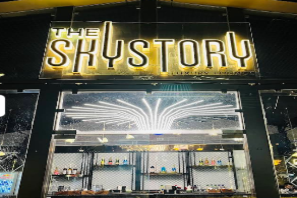 The Sky Story Luxury Lounge
