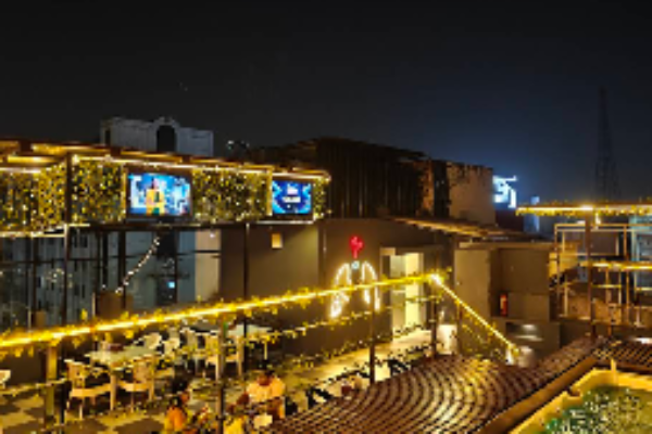 Noir Sky Lounge