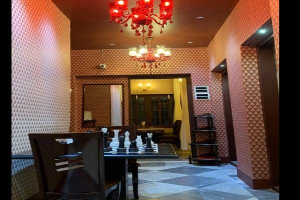 Mann-O-Salwa dining experience