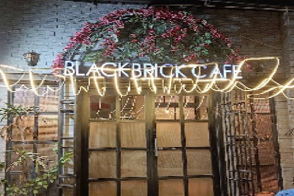 Black Brick Cafe