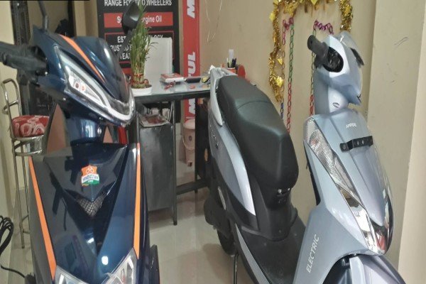 Chandi Automobiles