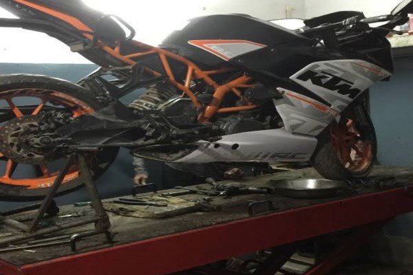 Barua Auto Point (work Shop)